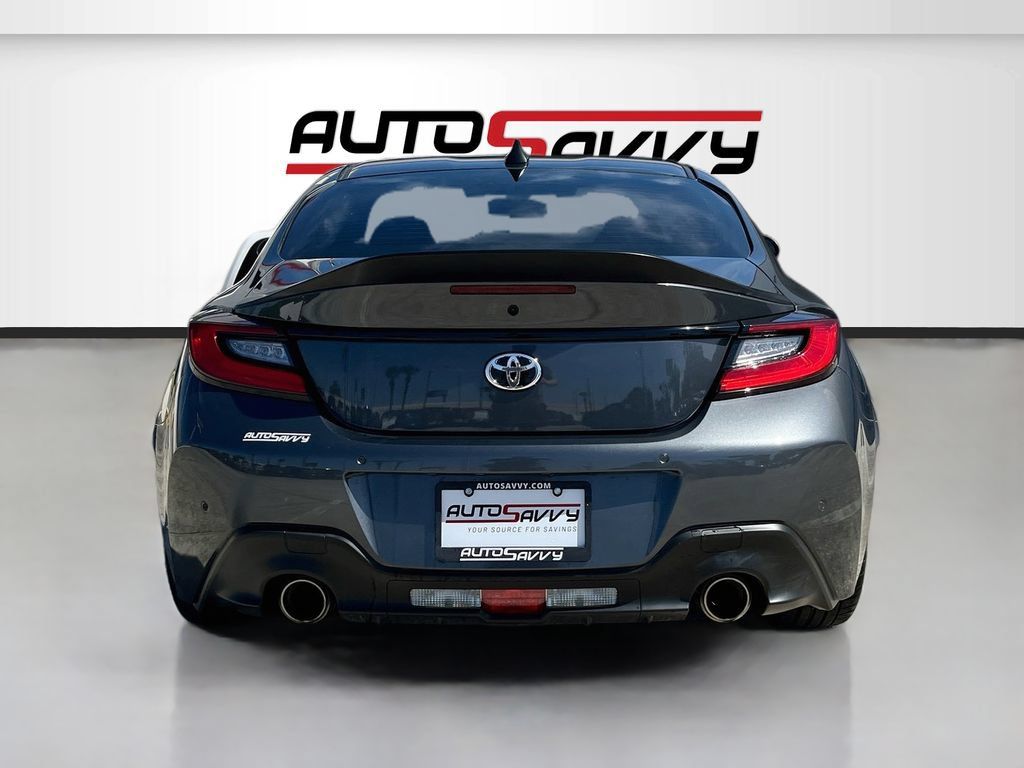 Used 2026 Toyota GR86 Premium w/ ALL Weather Mat Package (TMS) RWD image 6