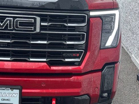 Used 2025 GMC Sierra 2500 AT4 AWD/4WD image 12