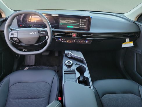 New 2026 Kia EV6 Light RWD image 10