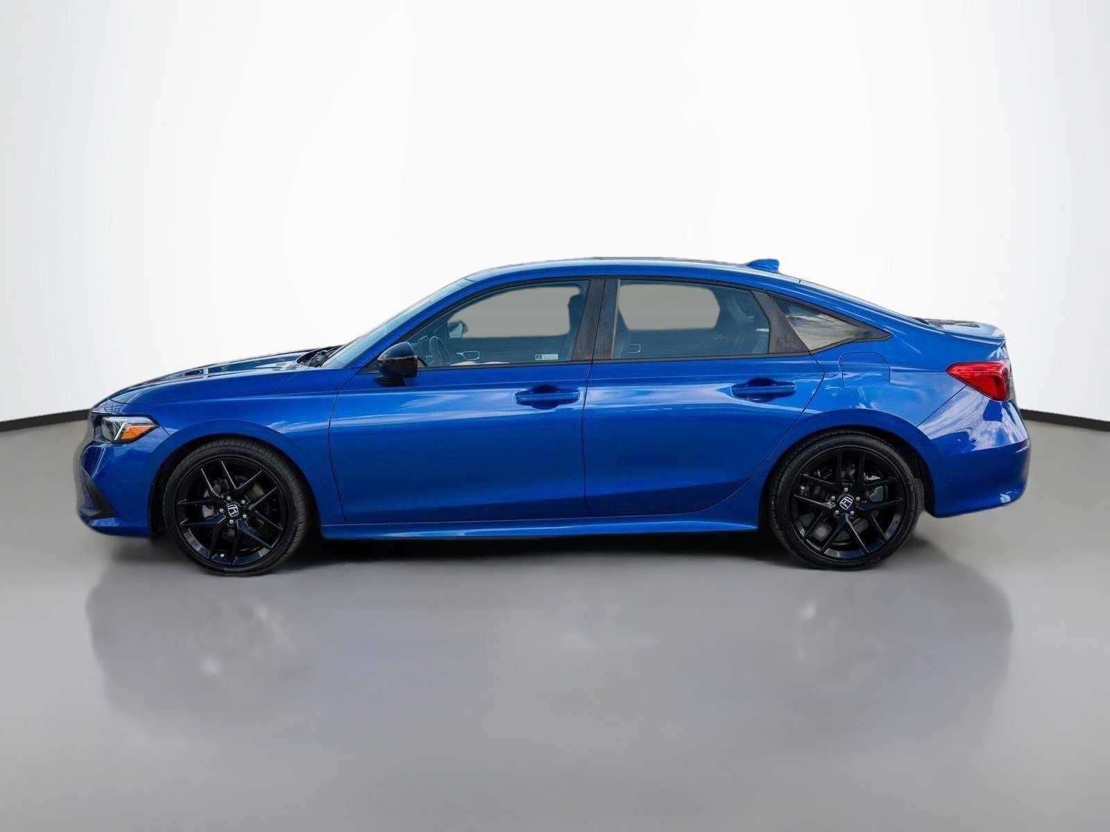 Used 2023 Honda Civic Sport image 8