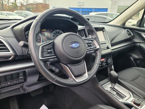 Used 2020 Subaru Forester Premium image 8