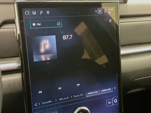 Used 2025 GMC Terrain Elevation image 21