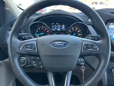 Certified 2018 Ford Escape SEL w/ Ford Safe & Smart Package FWD image 22