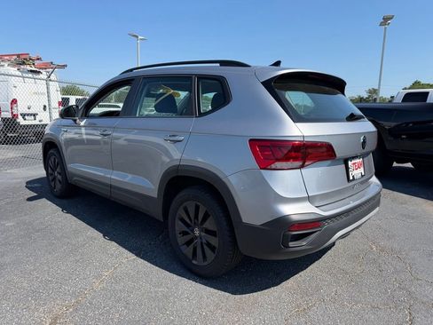 Used 2024 Volkswagen Taos S FWD image 5