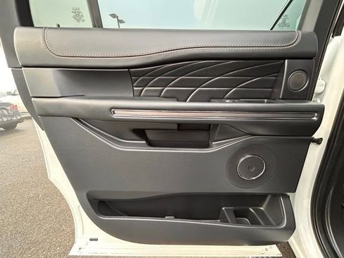 Used 2024 Ford Expedition Max Platinum image 48