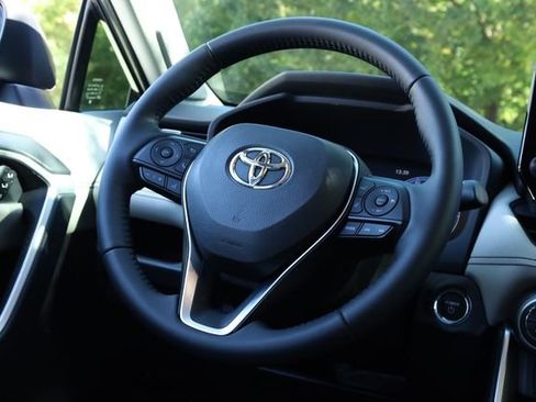 Used 2025 Toyota RAV4 Limited w/ Advanced Technology Package image 35