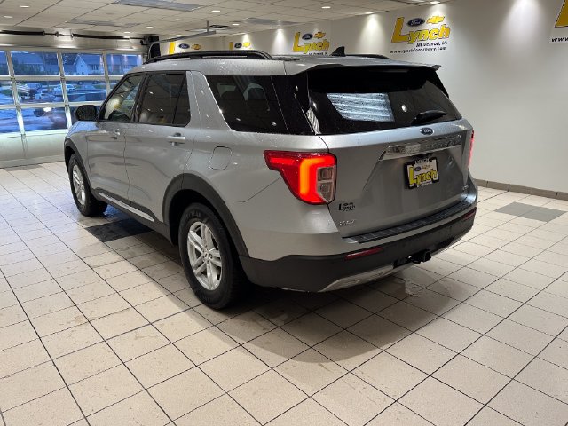 Used 2021 Ford Explorer XLT w/ Equipment Group 202A AWD/4WD image 25