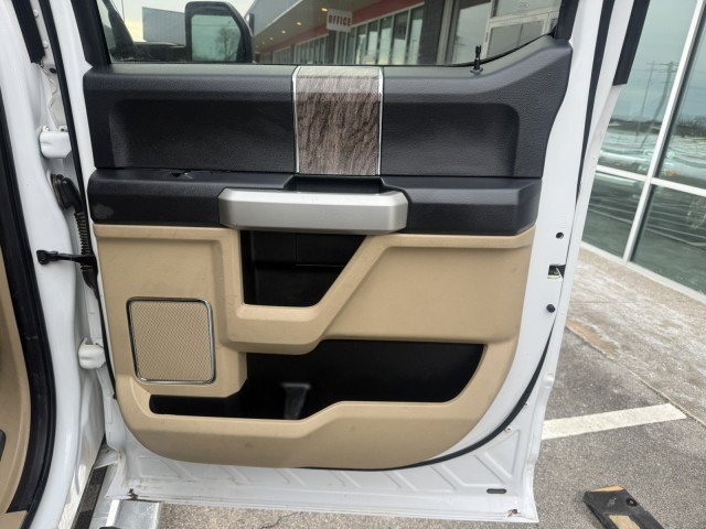 Used 2019 Ford F350 Lariat w/ Lariat Value Package AWD/4WD image 22