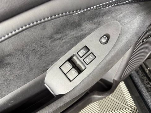 Used 2023 Nissan Z Performance w/ Floor Mat Package (L93) image 25
