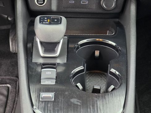 Used 2023 Nissan Rogue SV w/ SV Premium B Package image 25