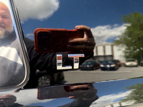 Used 2019 Chevrolet Suburban 3500 LT AWD/4WD image 54