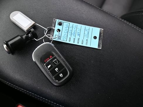 Used 2023 Honda HR-V EX-L image 20