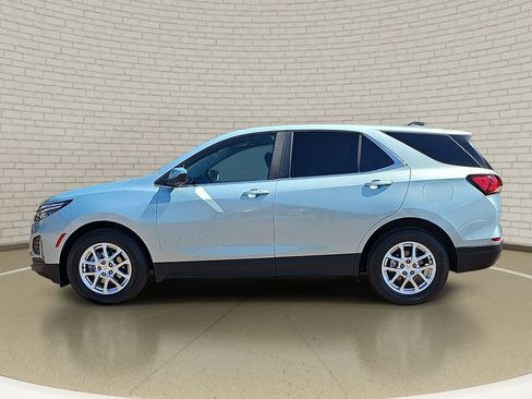 Used 2022 Chevrolet Equinox LT FWD image 8