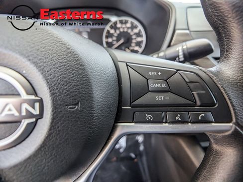 Used 2024 Nissan Altima 2.5 SV AWD/4WD image 16