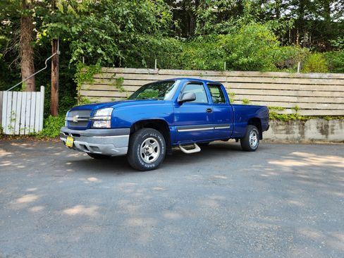 Used 2004 Chevrolet Silverado 1500 LS AWD/4WD image 14