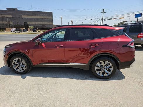 Used 2024 Kia Sportage SX FWD image 3