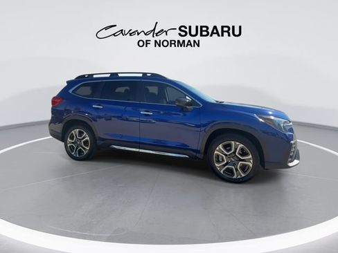 Used 2026 Subaru Ascent Touring AWD/4WD image 2