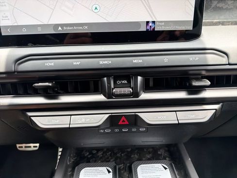 New 2027 Kia Telluride SX Prestige X-Pro AWD/4WD image 14