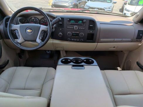 Used 2012 Chevrolet Silverado 1500 LT w/ All-Star Edition AWD/4WD image 2