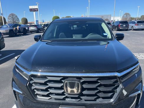 Certified 2024 Honda Pilot EX-L image 2