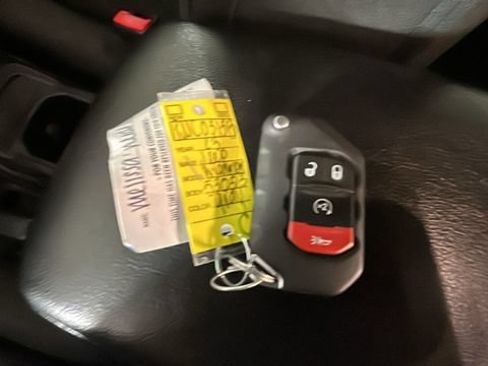Used 2023 Jeep Wrangler Unlimited Sport AWD/4WD image 18