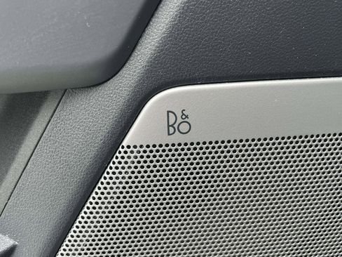 Used 2023 Ford F150 Lariat image 16