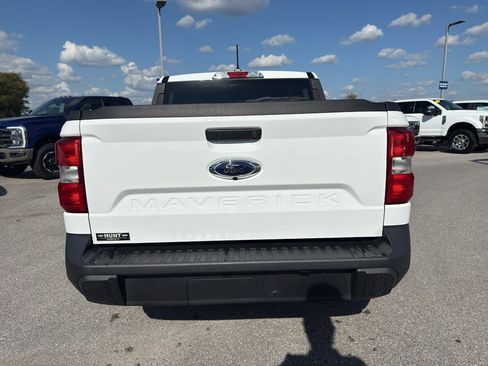 Certified 2022 Ford Maverick XLT image 6