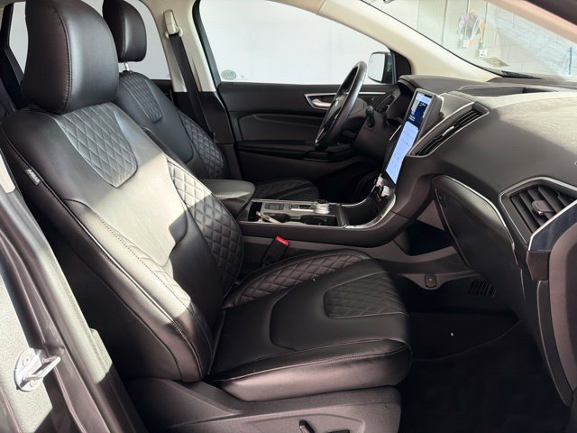 Used 2024 Ford Edge Titanium AWD/4WD image 39