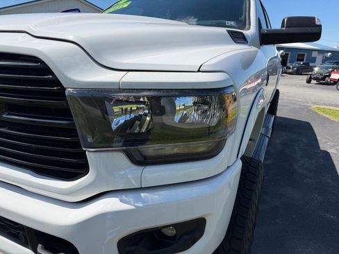 Used 2020 RAM 2500 Big Horn w/ Night Edition AWD/4WD image 10