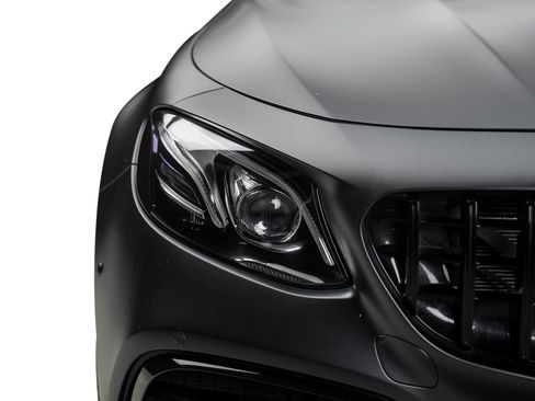 Used 2019 Mercedes-Benz E 63 AMG S image 3