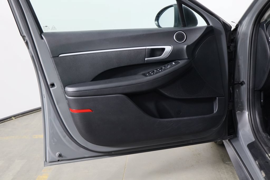 Used 2021 Hyundai Sonata SE FWD image 18