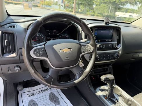 Used 2021 Chevrolet Colorado LT w/ Fleet Safety Package RWD image 14
