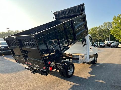 Used 2017 Mercedes-Benz Sprinter 3500 image 8