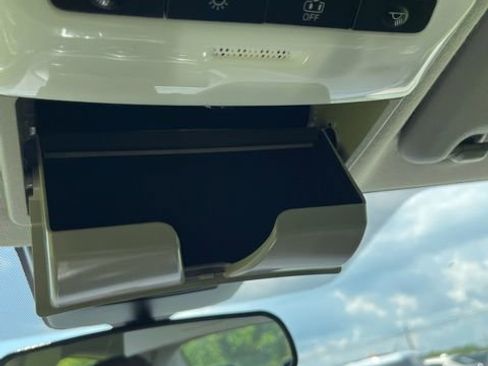 Used 2023 Nissan Sentra SV w/ All-Weather Package image 21