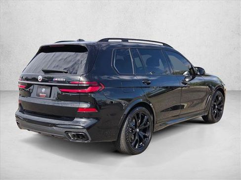 Used 2024 BMW X7 M60i AWD/4WD image 5