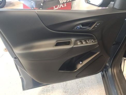 Used 2024 Chevrolet Equinox LT image 12