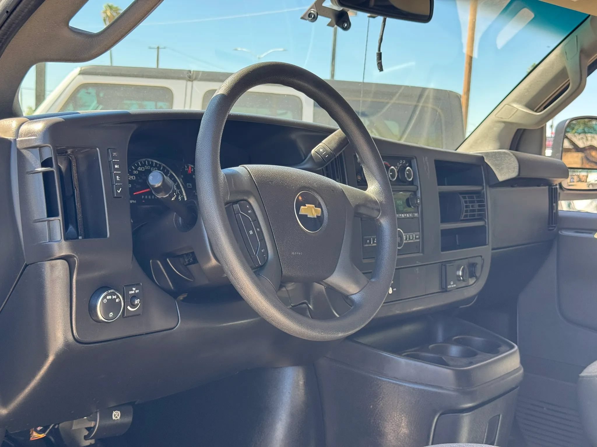 Used 2019 Chevrolet Express 2500 w/ Driver Convenience Package RWD image 12