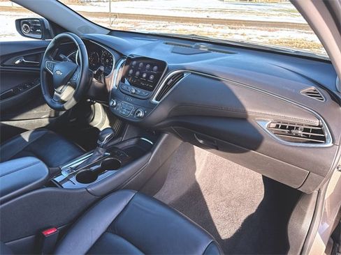 Used 2024 Chevrolet Malibu LT image 29