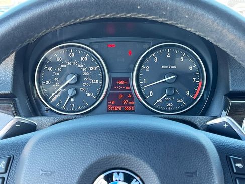 Used 2011 BMW 328i Convertible image 12