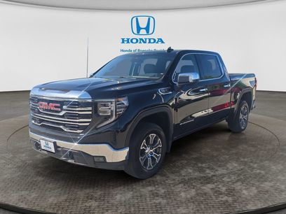 Used 2025 GMC Sierra 1500 SLT