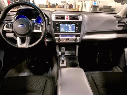 Used 2015 Subaru Outback 2.5i Premium image 15