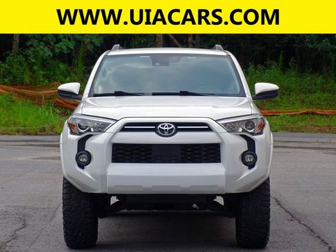 Used 2022 Toyota 4Runner SR5 RWD image 3