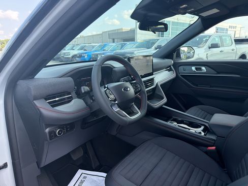 New 2026 Ford Explorer ST-Line AWD/4WD image 10