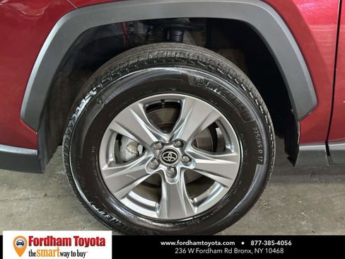 Used 2025 Toyota RAV4 XLE image 10