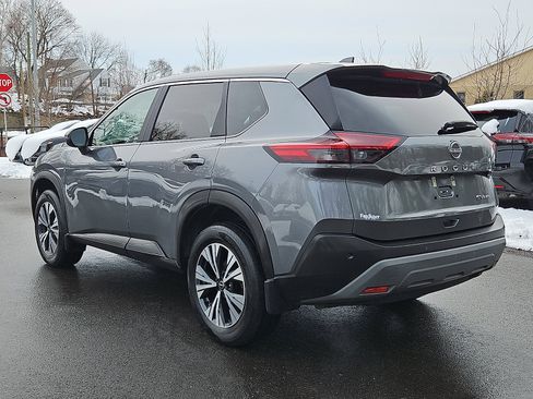 Certified 2023 Nissan Rogue SV image 4