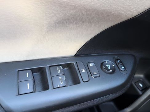 Used 2016 Honda Civic EX-L image 19