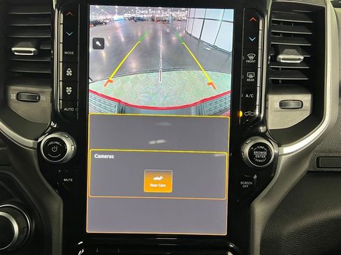 Used 2024 RAM 2500 Big Horn w/ Sport Appearance Package image 20