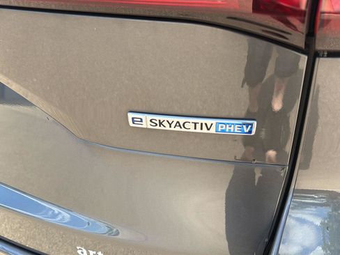 Used 2024 MAZDA CX-90 Plug-In Hybrid w/ Preferred AWD/4WD image 7