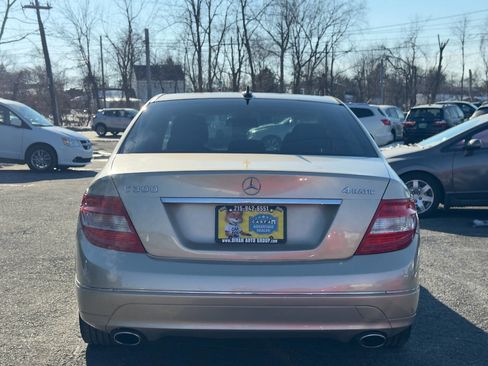 Used 2010 Mercedes-Benz C 300 4MATIC Sedan image 5