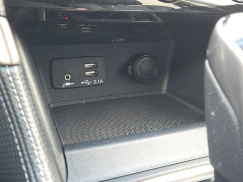 Used 2019 Subaru Forester Limited w/ Popular Package #3 image 16